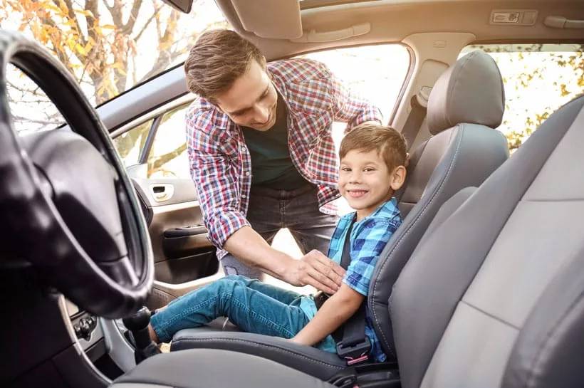 What Age Can Kids Sit in the Front Seat of the Car in Texas